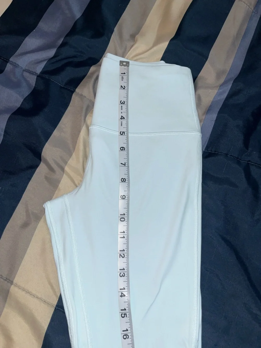 🍋 LIKE NEW Lululemon Double-Lined Align High-Rise Crop 23" - Powder Blue - Sz 6 - Picture 11 of 13